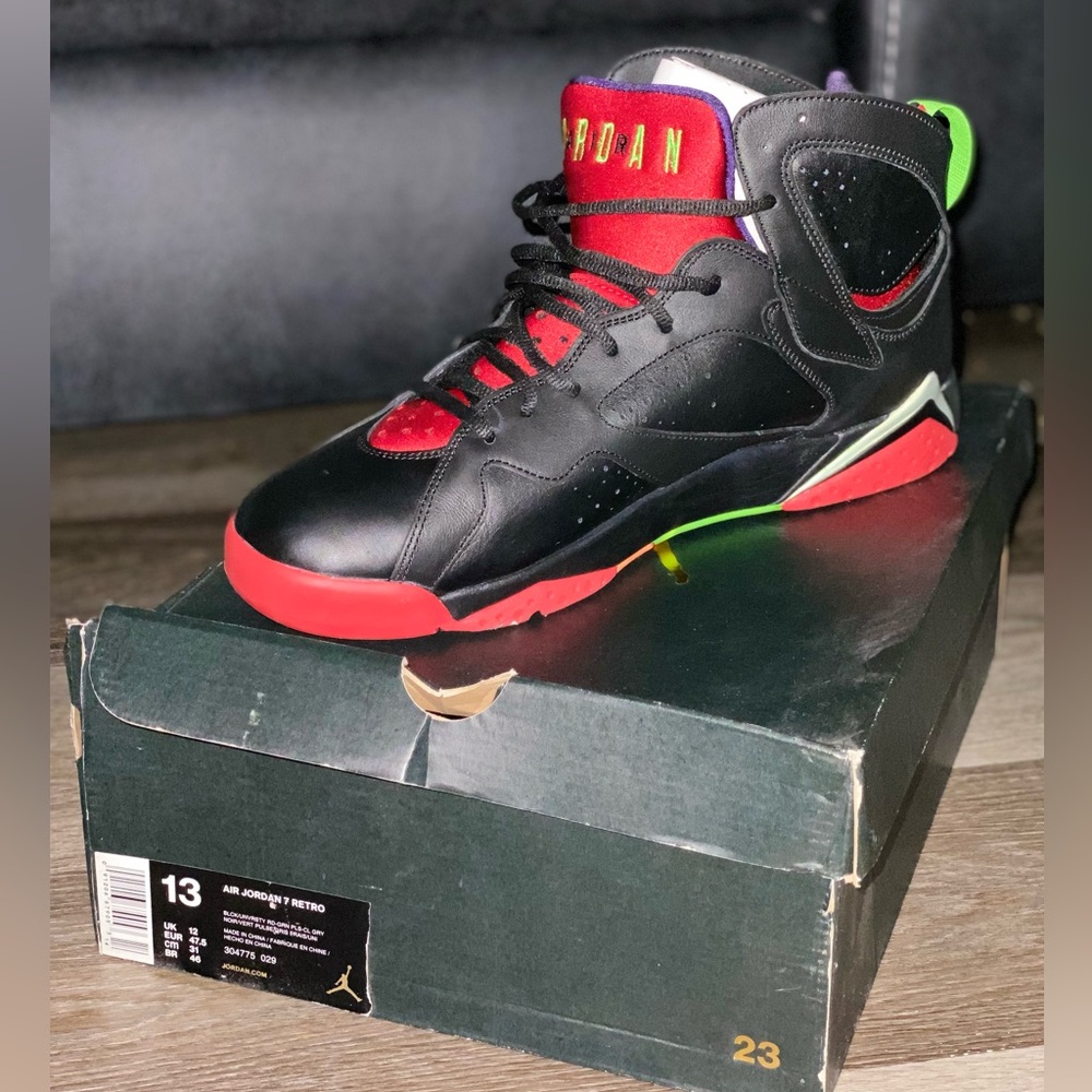 Air Jordan Retro 7 Marvin the Martian